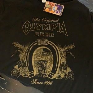 Classic Oly Beer Graphic T-Shirt Large